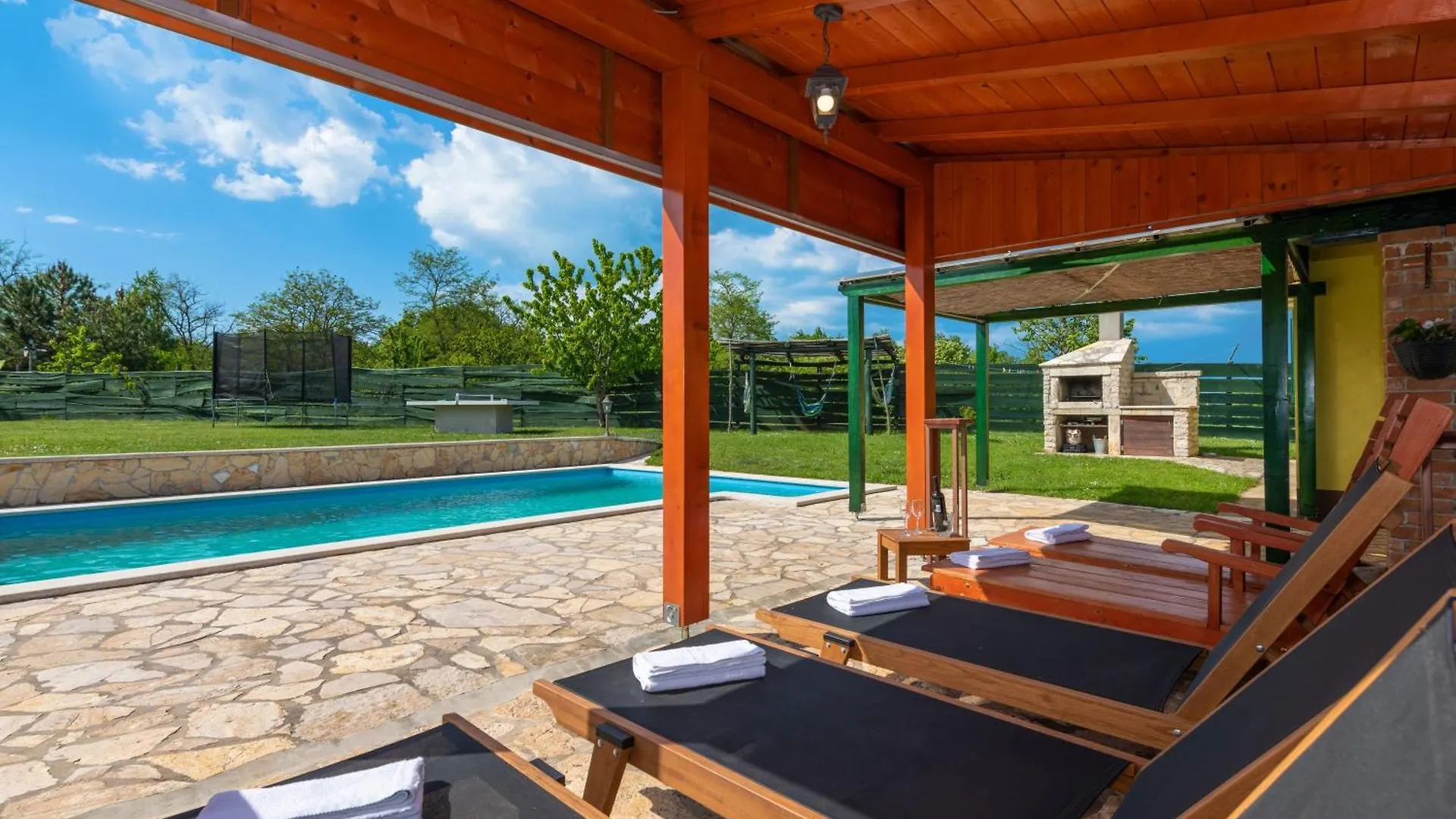 Villa Vrt, A Private And Fully Fenced Forest Retreat Heki 0*,  Croatia